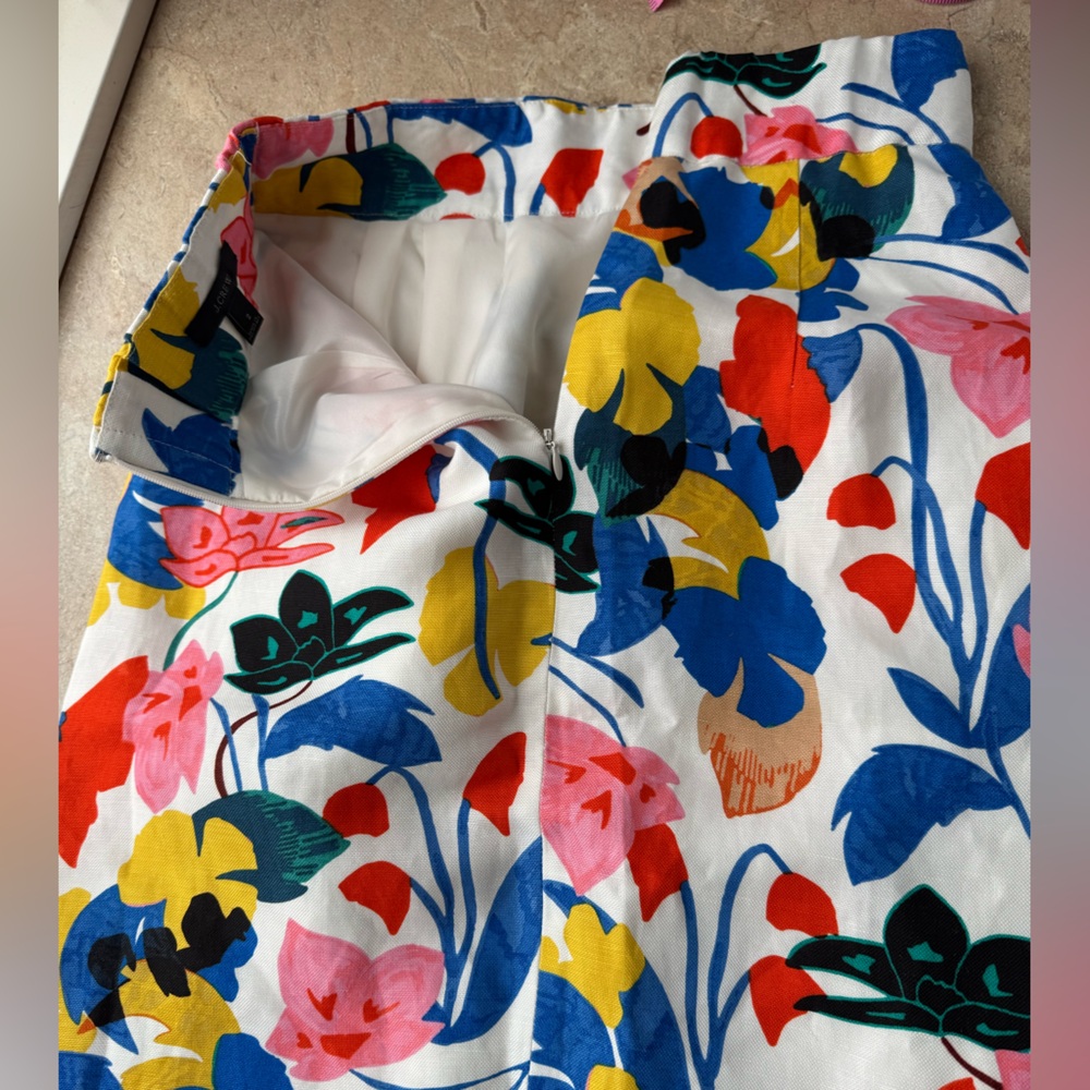 J.Crew Floral Lyocell, Linen Skirt, Size 2 - Picture 8 of 11